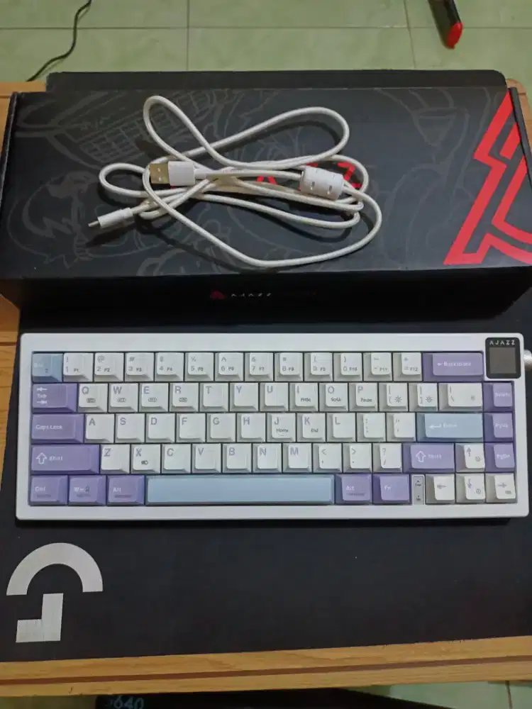 Keyboard Gaming Mechanical AJAZZ AK650 3in1 Connection