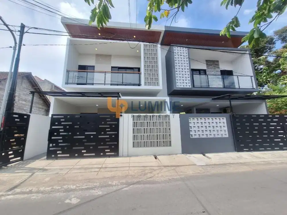 RUMAH MEWAH SIAP HUNI 9 MENIT KE TERMINAL CONDONG CATUR