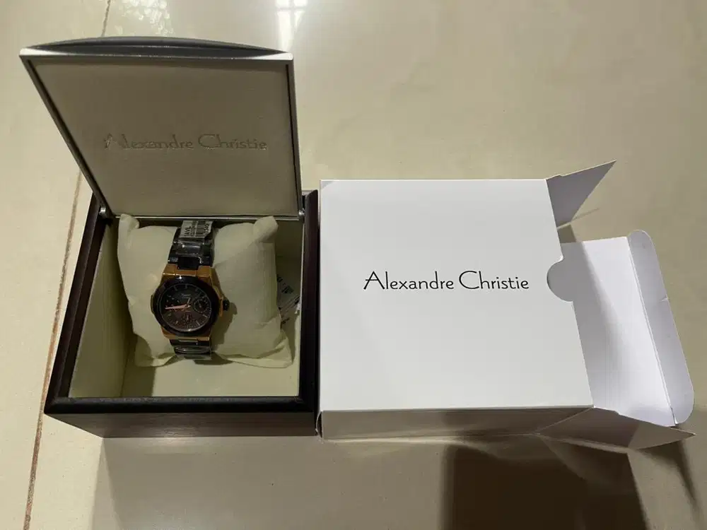 Dijual jam alexander christie