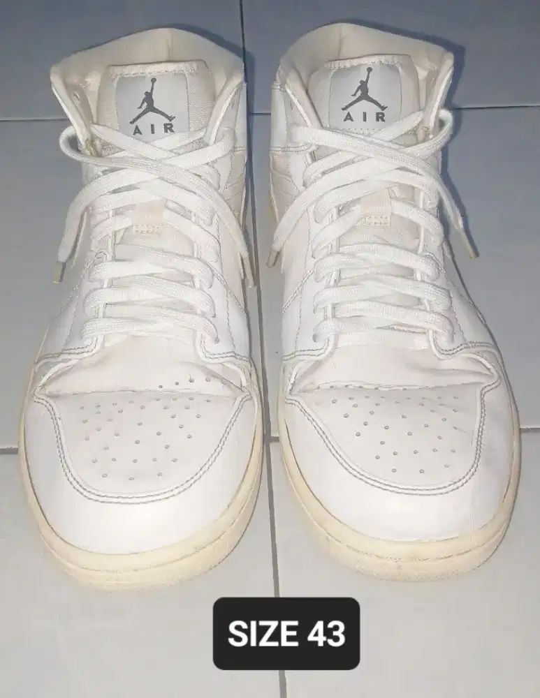 SEPATU NIKE AIR SIZE 43