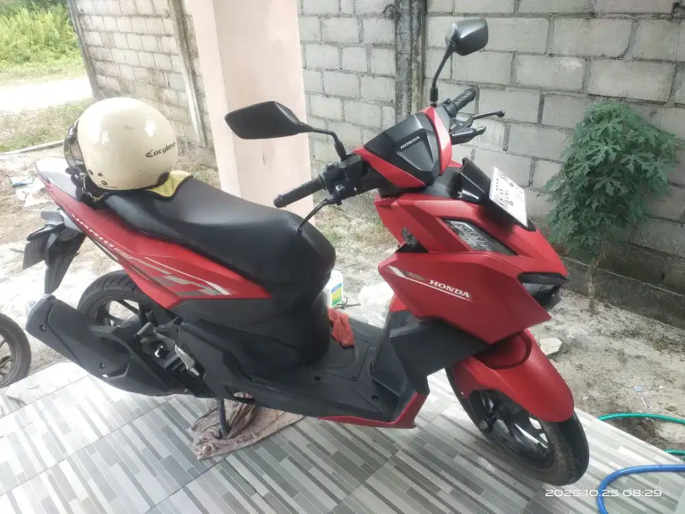 Honda Vario 160cc keyles smart key tahun 2023
