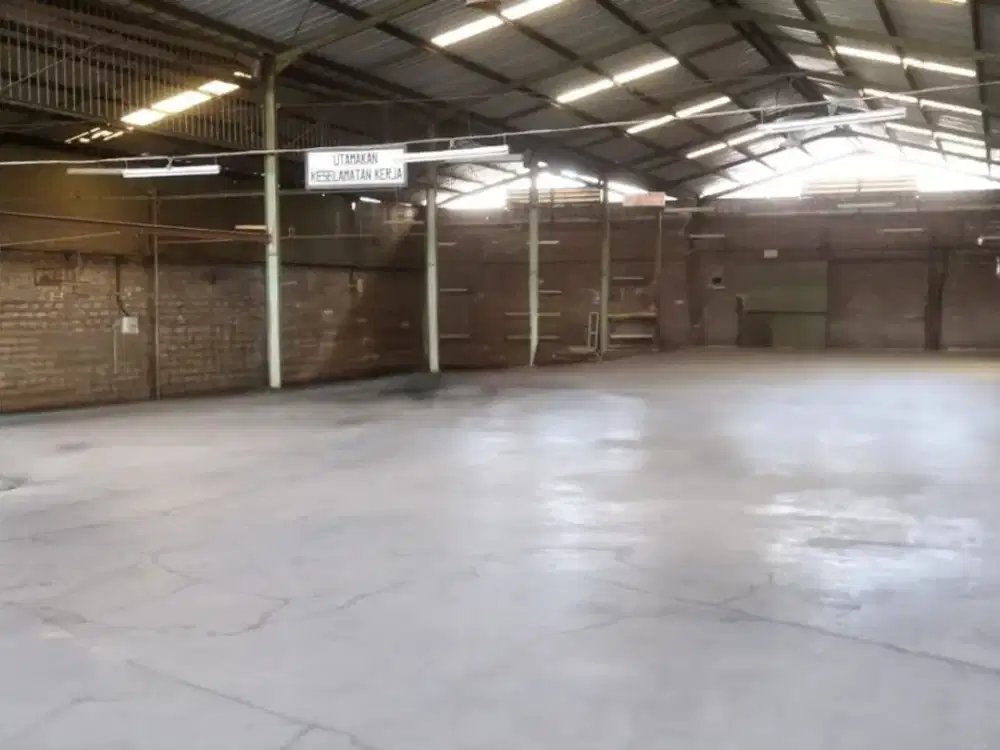 DISEWAKAN CEPAT GUDANG INDUSTRI MURAH 3328M2 AKSES KONTAINER 40FT KAB BOGOR