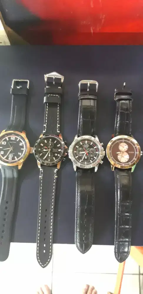 Dijual 4jam tangan pria kolexsi pribadi