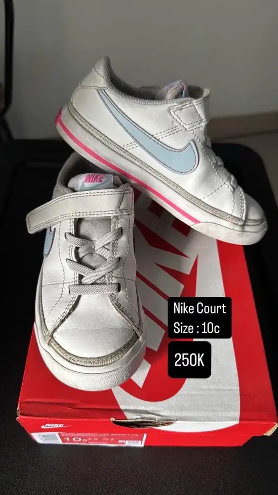 Sepatu anak nike court brough