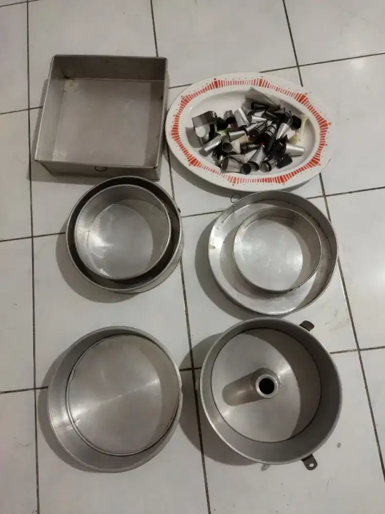 Loyang chiffon, bolu, bongpas, spuit kue