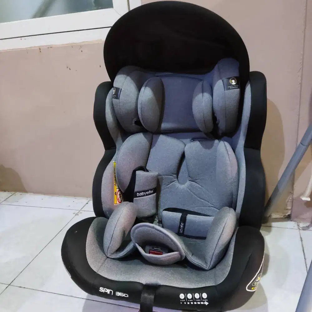 Preloved Carseat Babyelle grey spin 360 istimewa