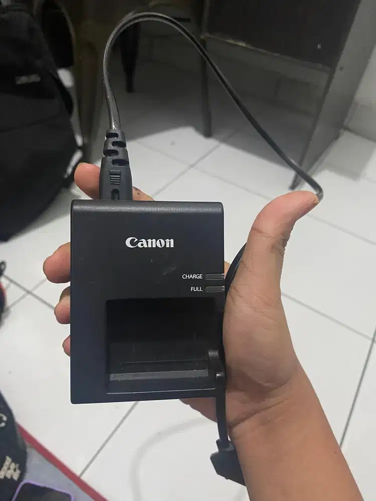 Charger Canon LC E10 Original