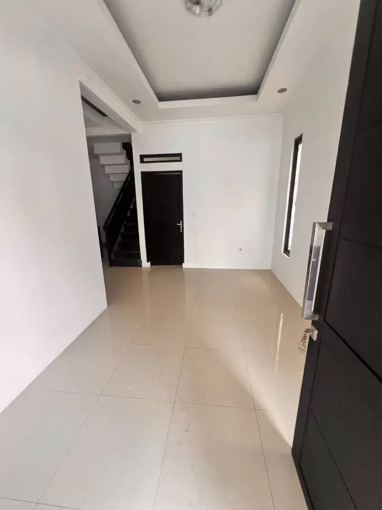 DIJUAL CEPAT RUMAH POSISI HOOK SIAP HUNI ARCAMANIK CISARENTEN BANDUNG