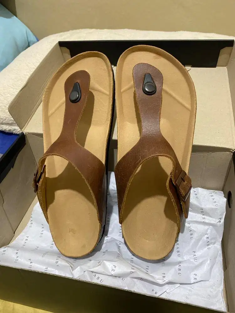 Sendal Prabu - Shankara Tan Sendal Slip On Pria - Cokelat