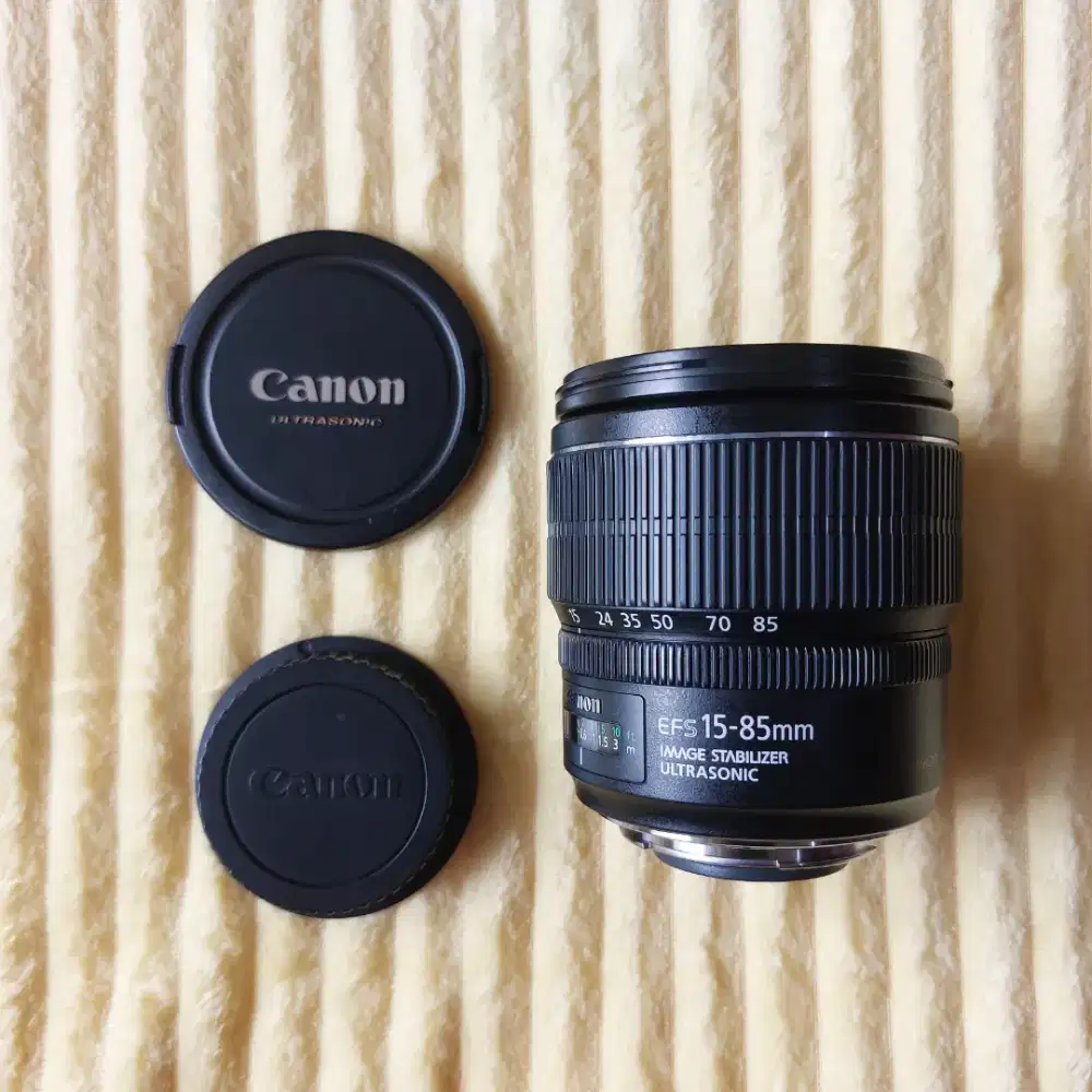 Lensa CANON EF-S 15-85mm f/3.5-5.6 IS USM