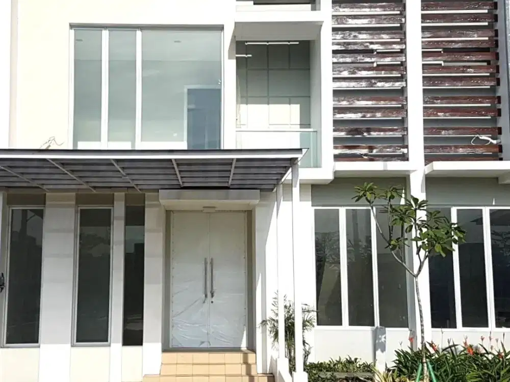 Rumah 2lt 120m 8x15 tipe 4KT Cluster Yarra JGC Jakarta Garden City