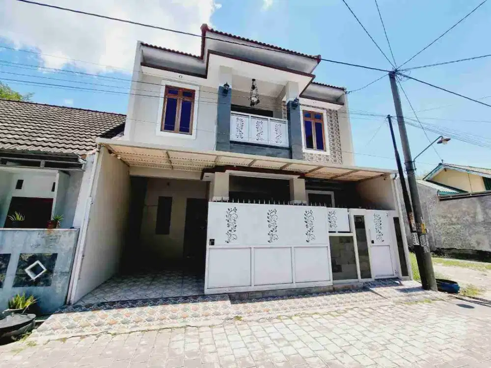 Cluster 2Lt Minimalis Modern Area Gentan Raya