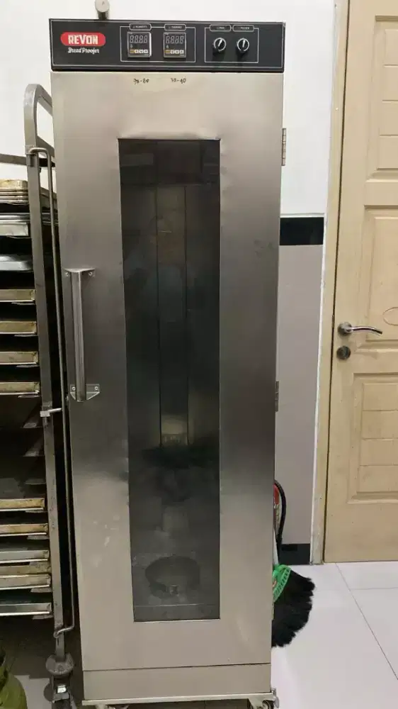 Proofer digital pengembang roti