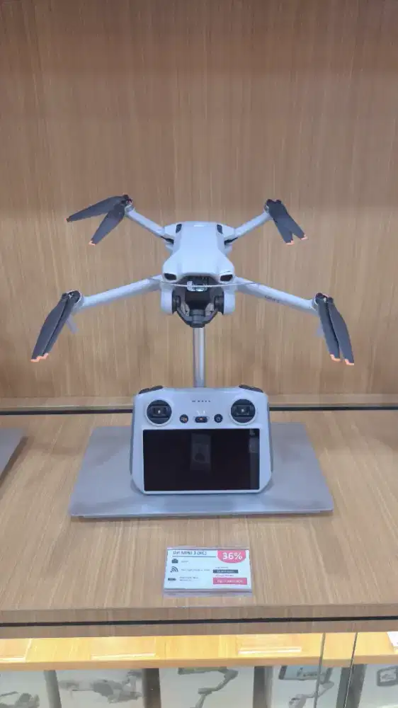 KREDIT DRONE DJI MINI 3 (RC)