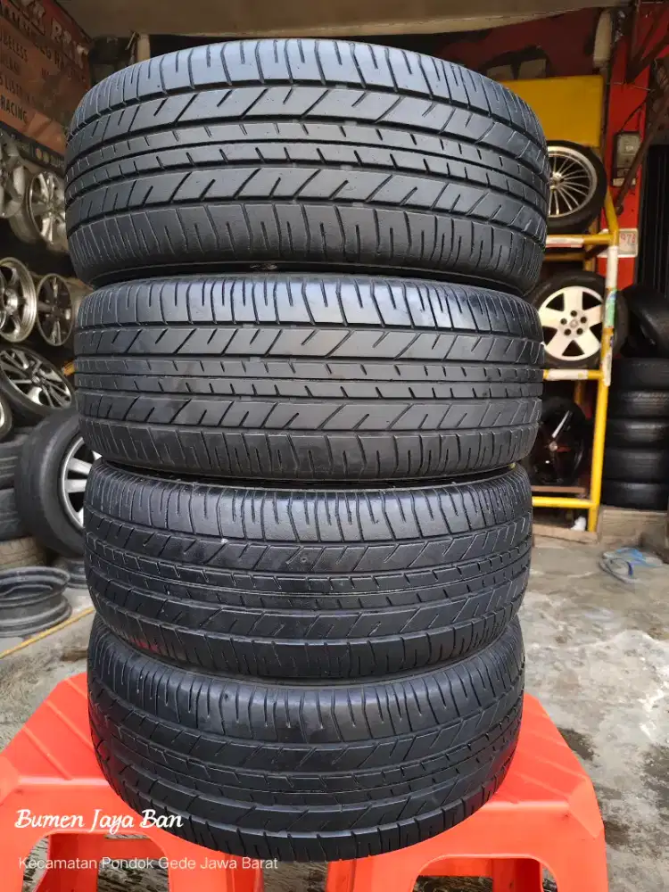 Ban 185 55 R15 Bridgestone potenza re030 untuk brio jazz vios dll