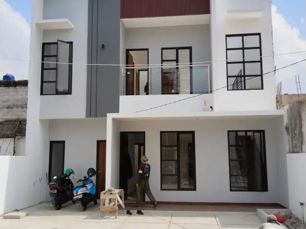 Dijual Rumah 2 Lantai Minimalis Strategis Di Condet