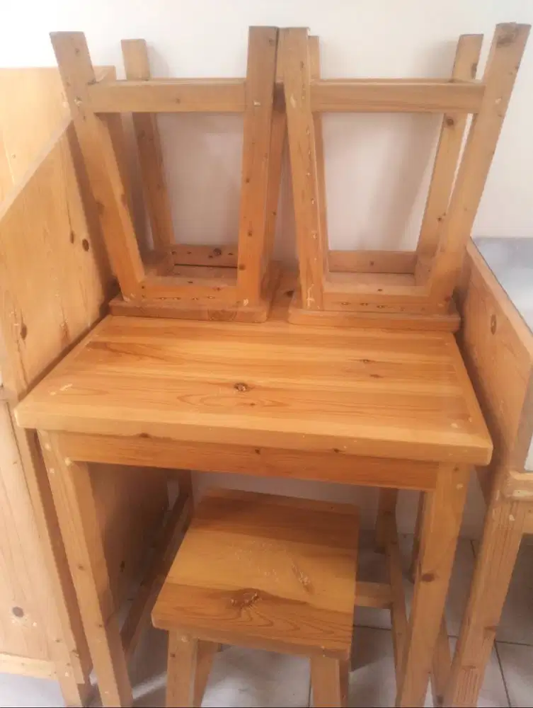 Meja Usaha / Meja Makan [Bekas]