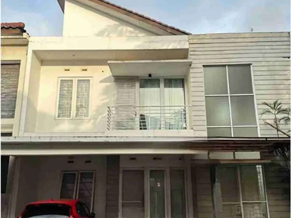 rumah 2 lantai di Cigadung Dago Bandung
