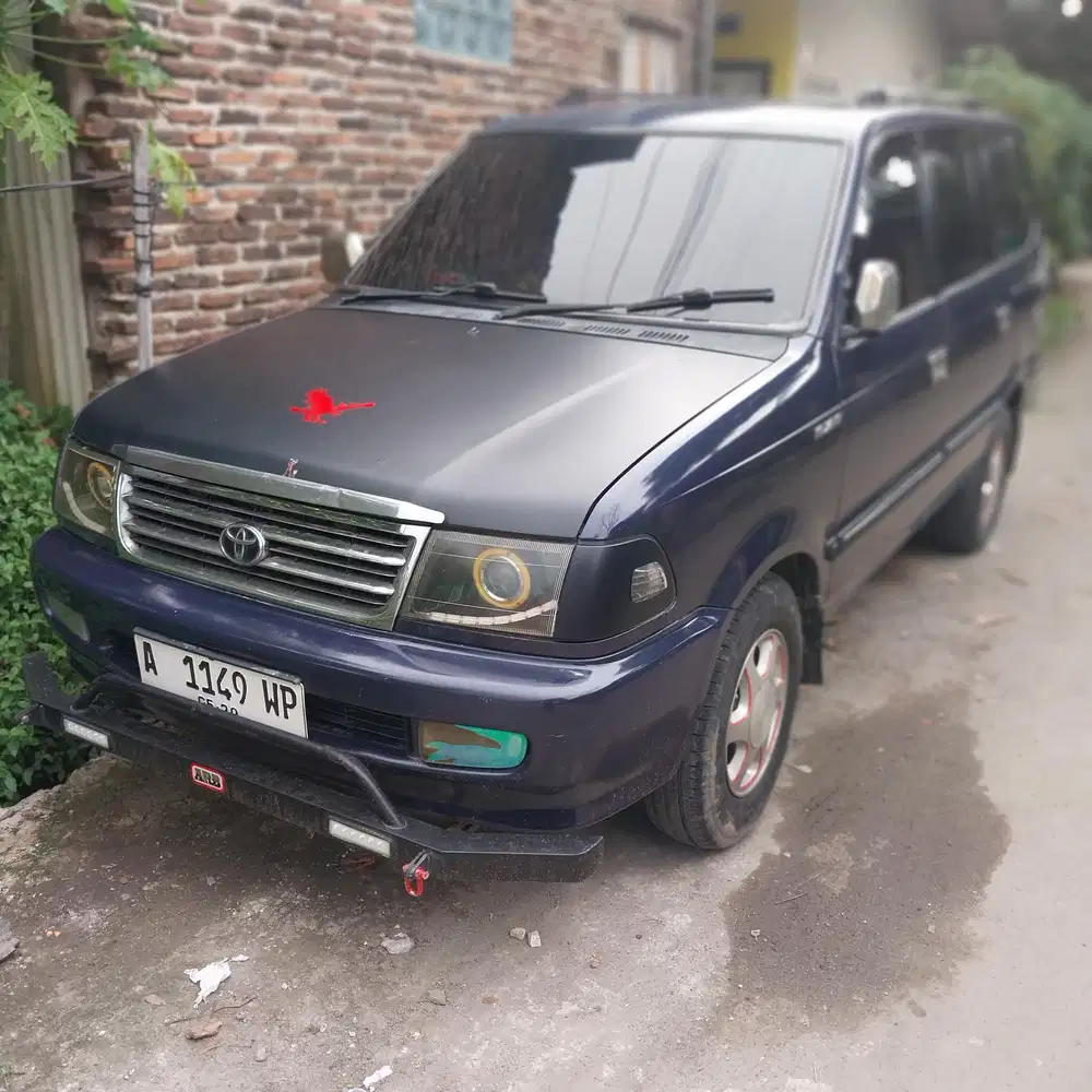 Toyota Kijang 2000 Bensin