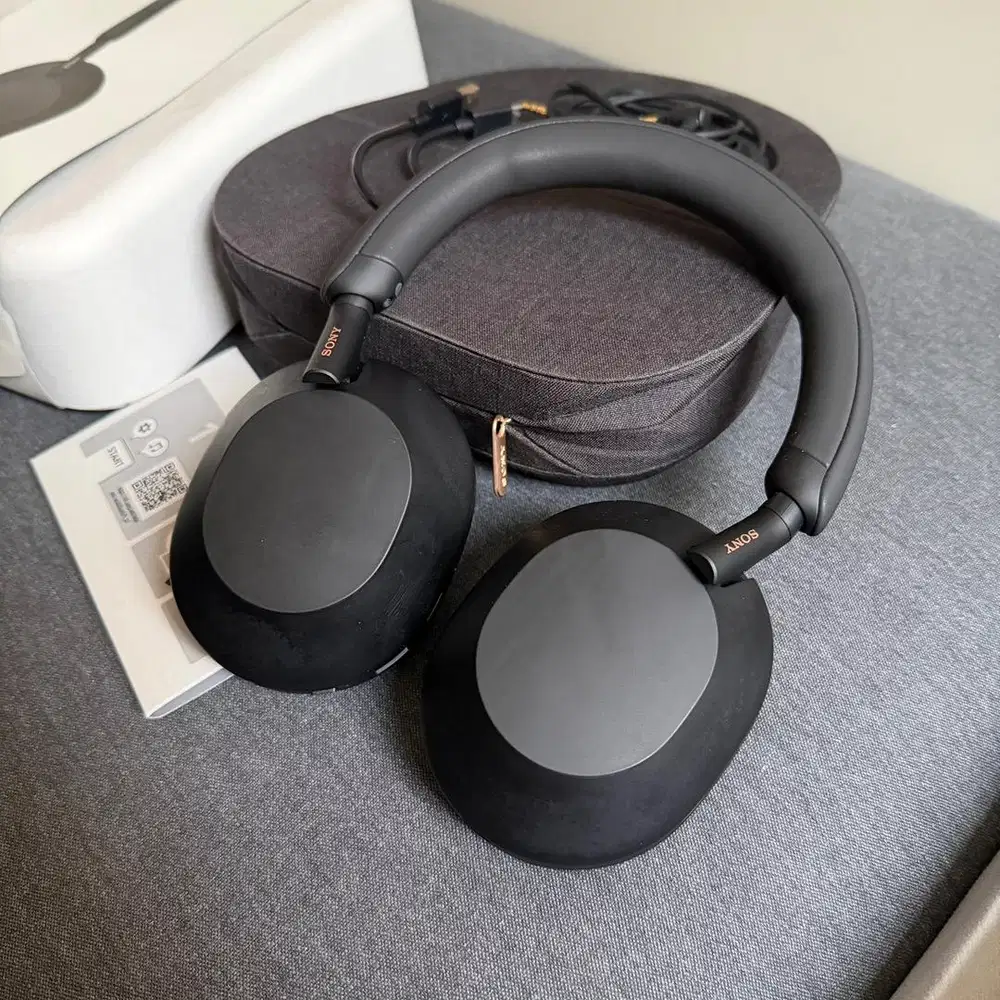 Sony WH-1000XM5 Second