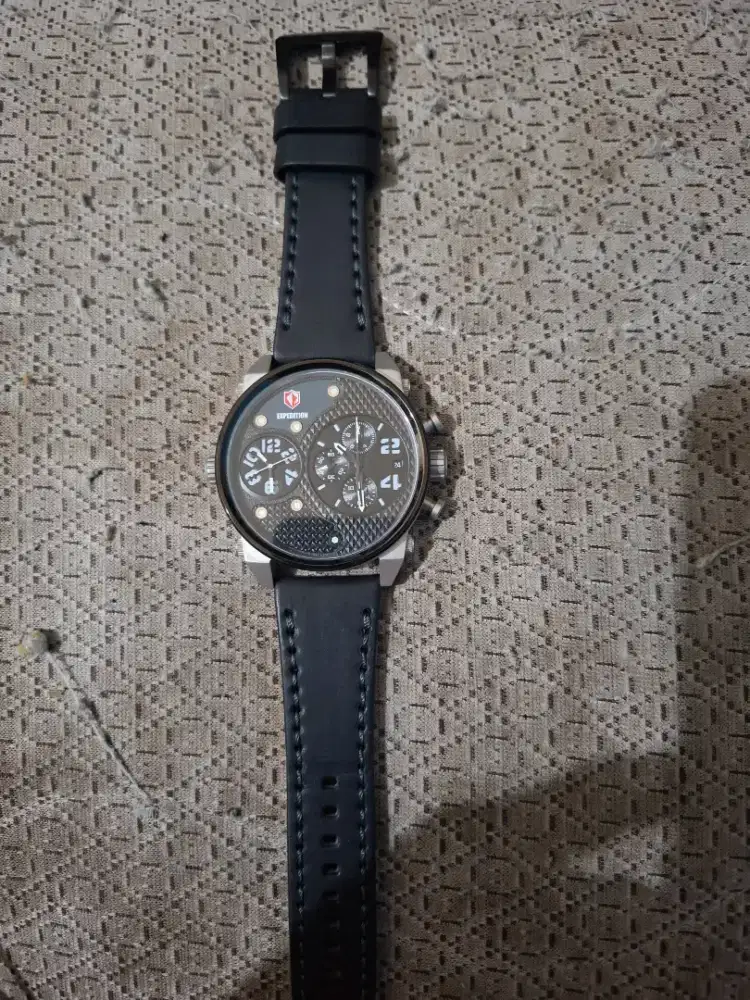 Jam Tangan Expediton E6632M