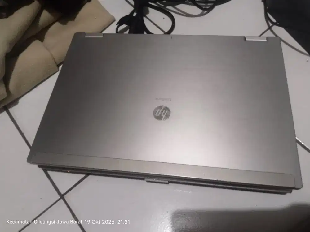 laptop HP Elitebook 8440p core i7 ram 8gb ssd 512