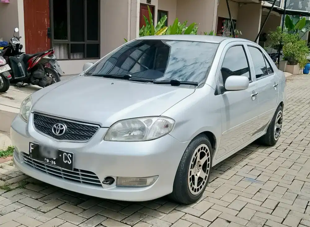 Mobil Toyota Vios Tipe-G Built Up Thn 2004 MulusTerawat Siap Pakai
