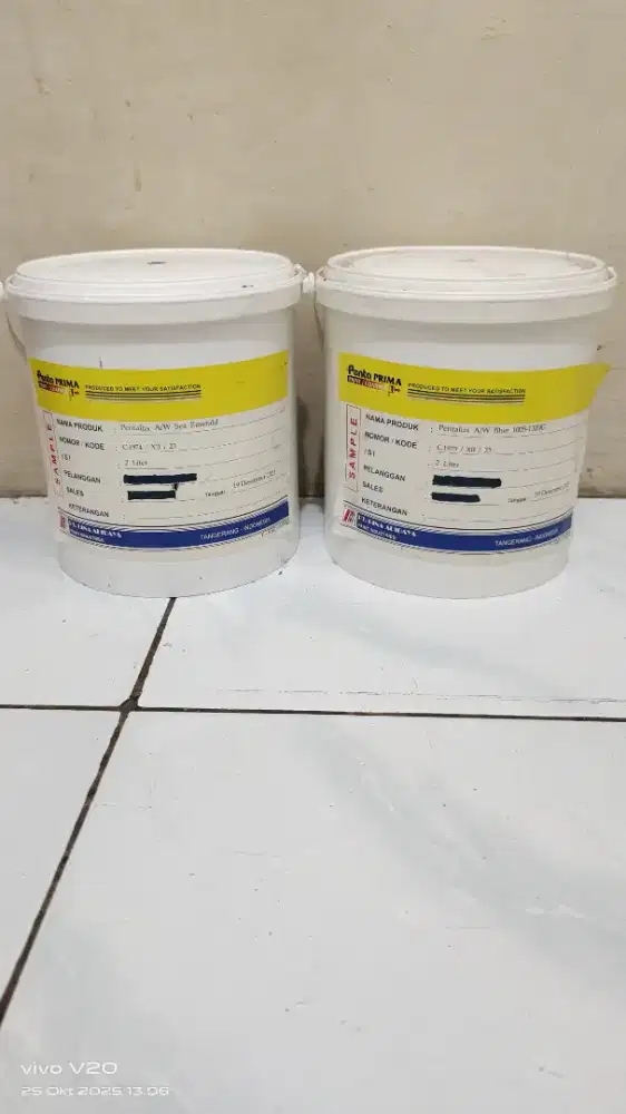 Cat pentalux A/W Blue dan Sea emerald