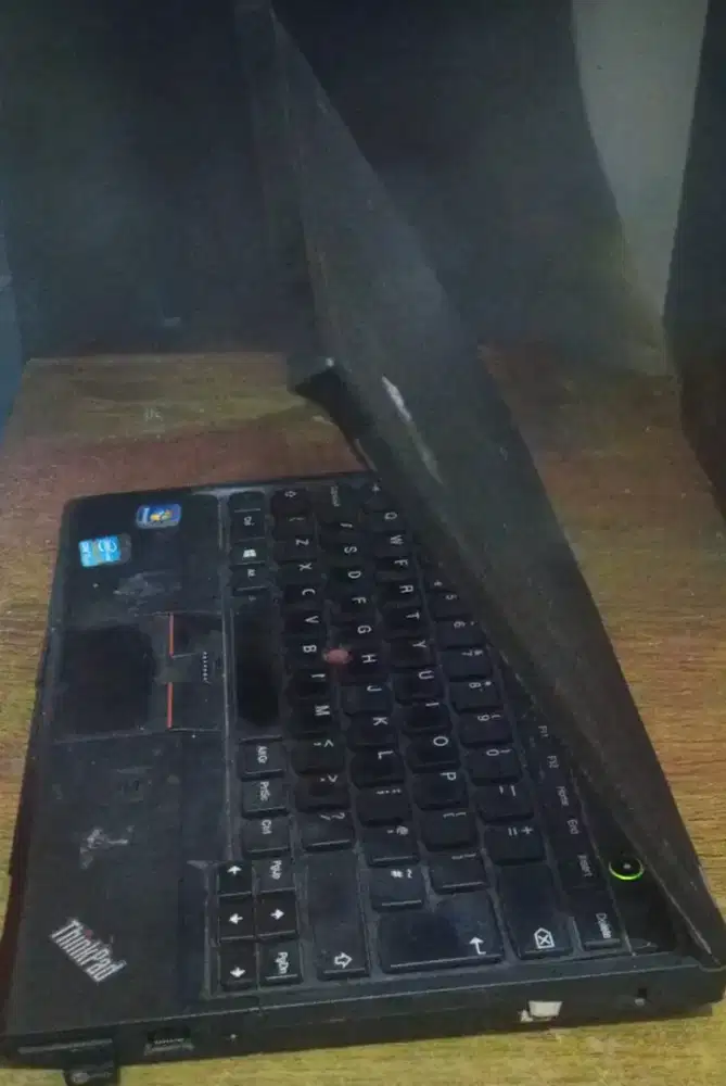 Dijual laptop lenivo thinkpad x230 ori