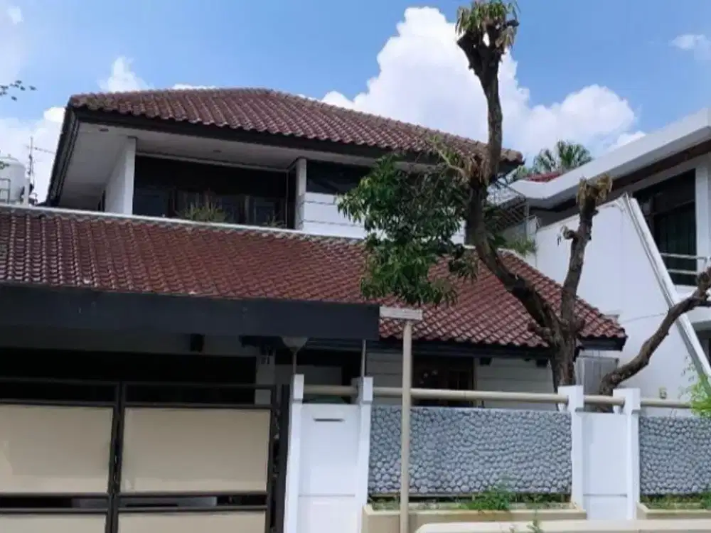 Hitung tanah aja rumah Intercon Kebon Jeruk Jakarta Barat