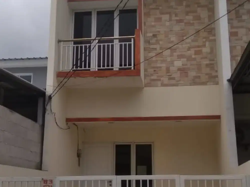 Rumah 2Lt Luas 65m Type 2KT Gading Griya Residence Kelapa Gading