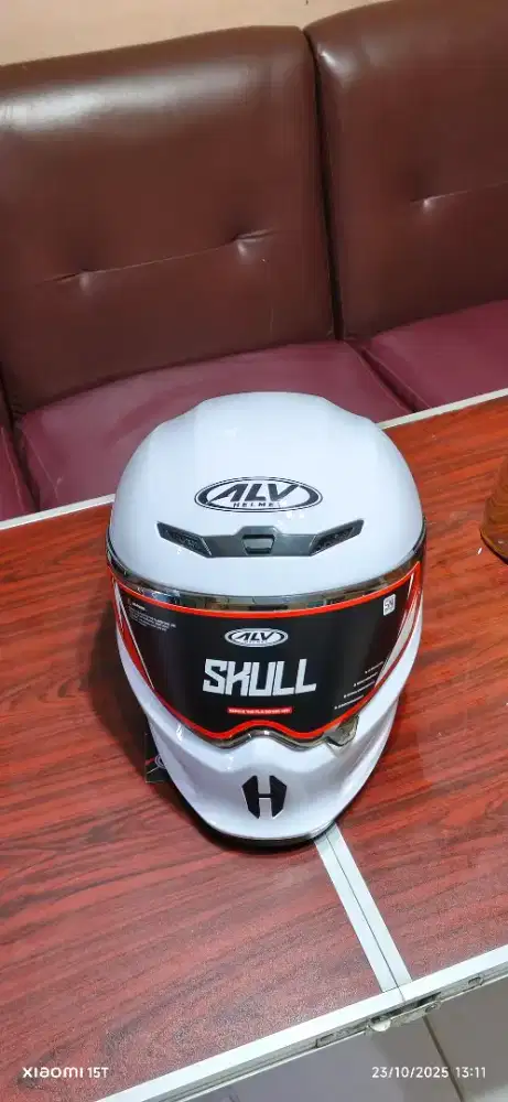 HELM FULL FACE Baru ALV SKULL UK L
