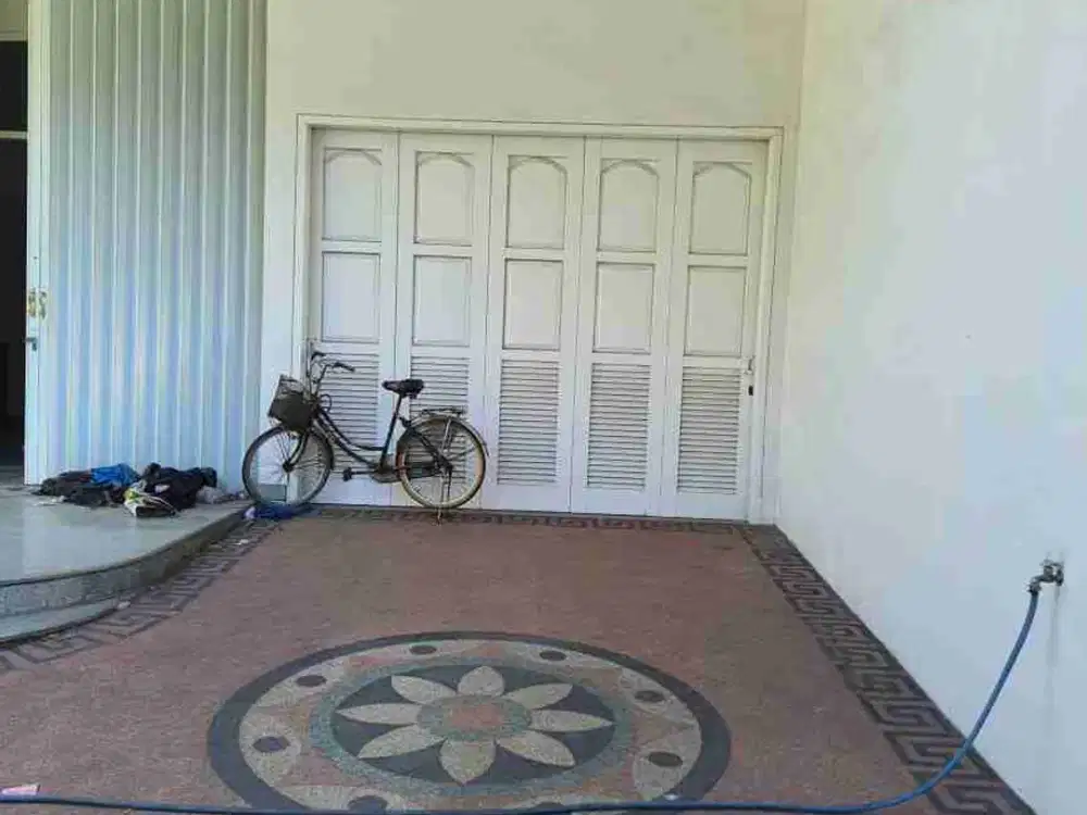 Jual Rumah Babatan pantai dekat jalan raya kenjeran,pakuwon city,galaxy mall,its,unair surabaya timur