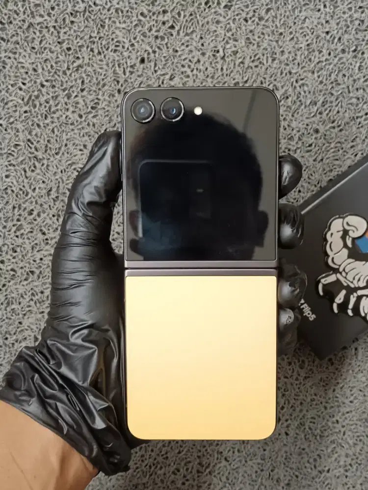 Samsung Galaxy Z Flip5 512gb Yellow Limited Edition Fullset original