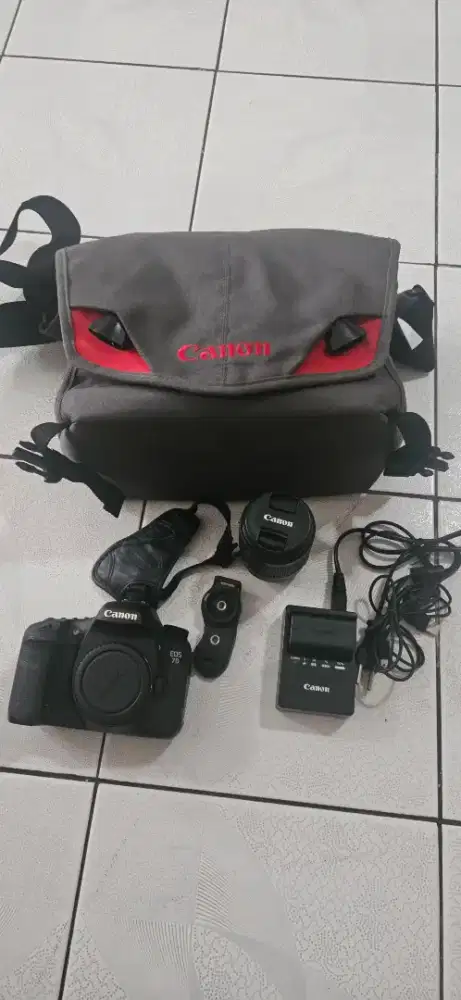 Kamera DSLR Canon EOS 7D