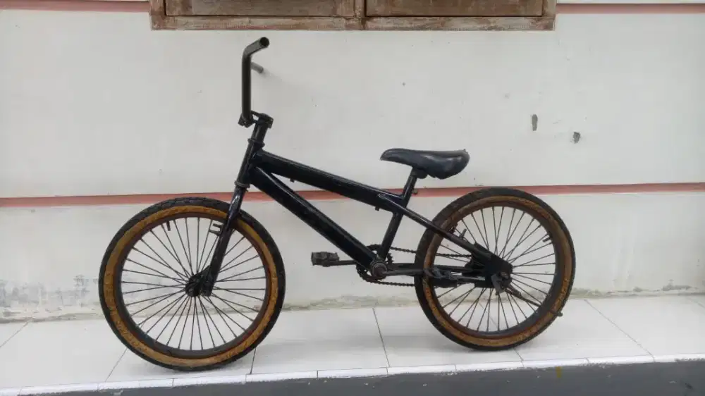 BMX 20 frame mulus cakep tinggal gowes