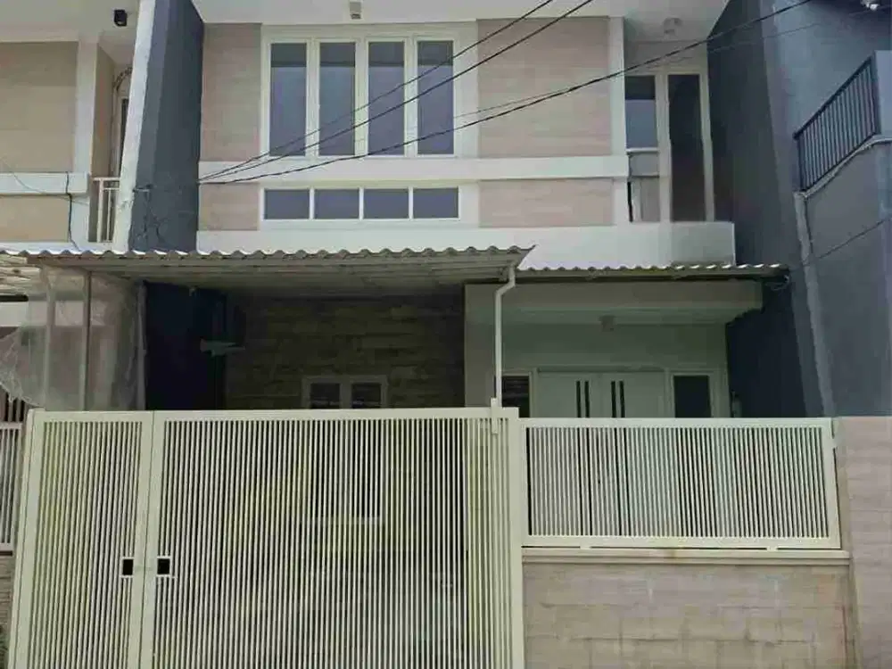 Jual Rumah 2 lantai Babatan Pantai Utara