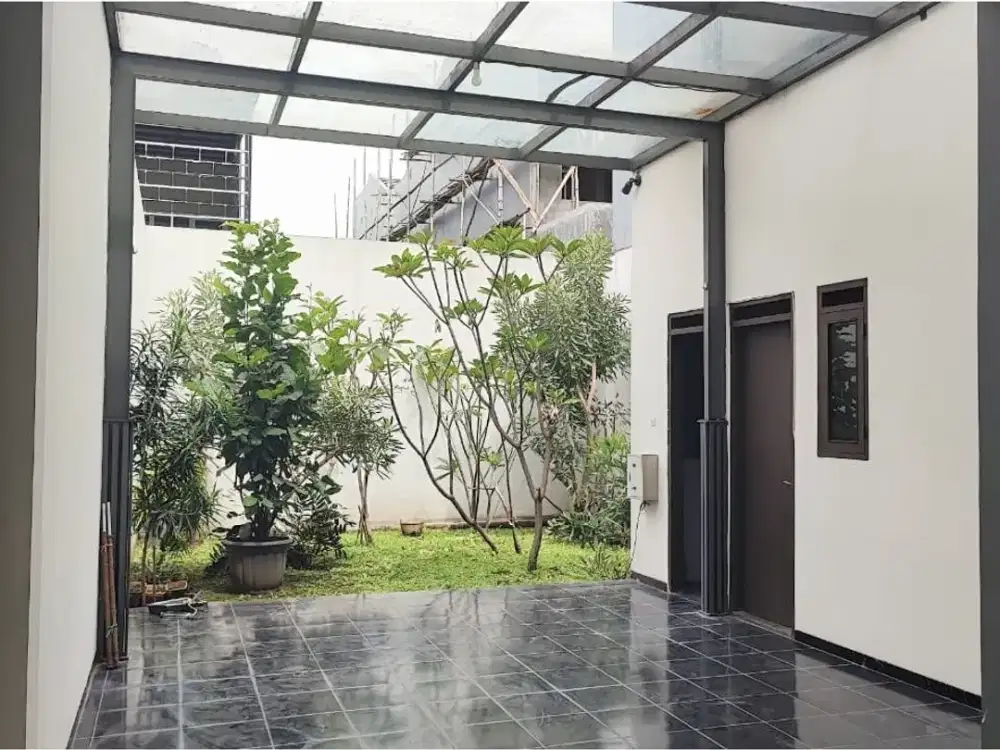 Rumah Mainroad Komplek Mekarwangi Semi Furnished dekat Tol Moh Toha