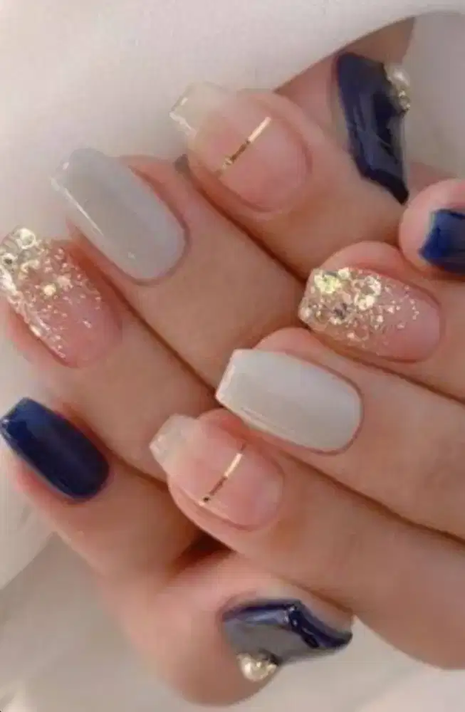 Dicari tenaga eyelash, nail gel, mani padi yg berpengalaman