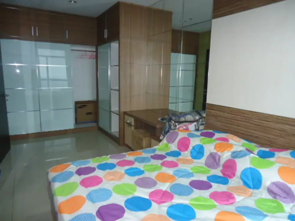 Disewakan apartemen central park dekat mall central park jakarta barat