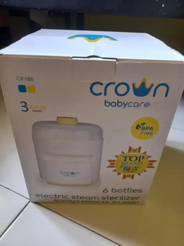 Electric steam sterilezer by crown