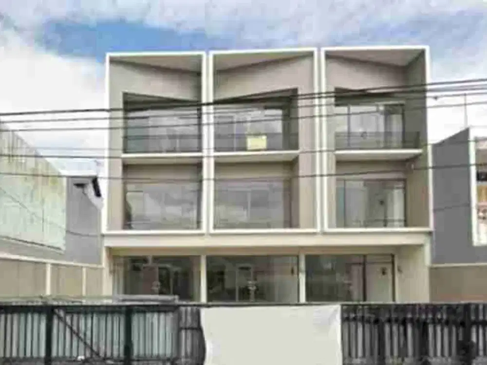 Jual Ruko Siap Pakai Lokasi Strategis di Jatinegara Jakarta Timur