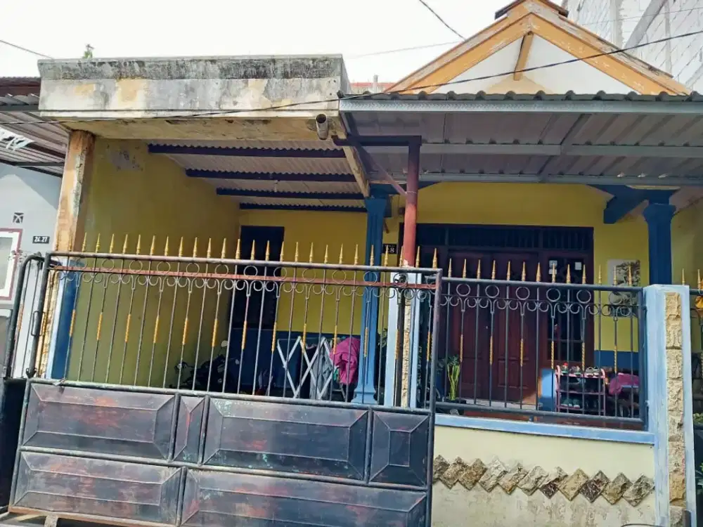 RUMAH DI PERMATA REGENCY, KARANGOLOSO MALANG