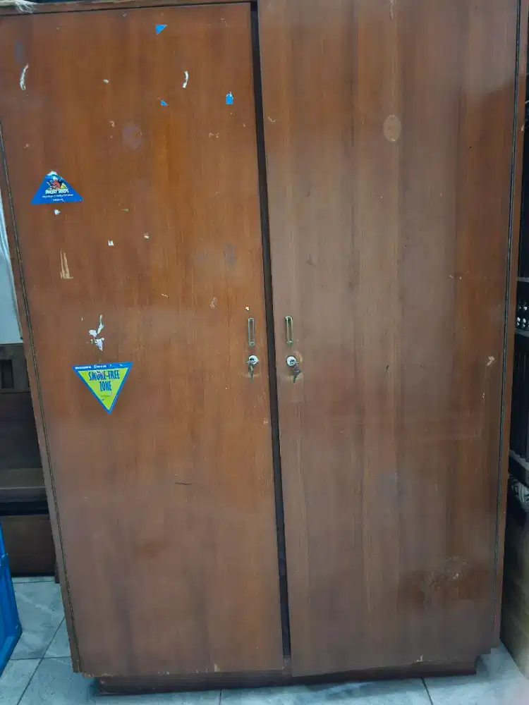Lemari Baju 2 pintu