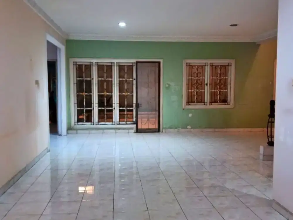 Rumah Luas Harga Bagus di Lokasi Favourite Kota Wisata Cibubur