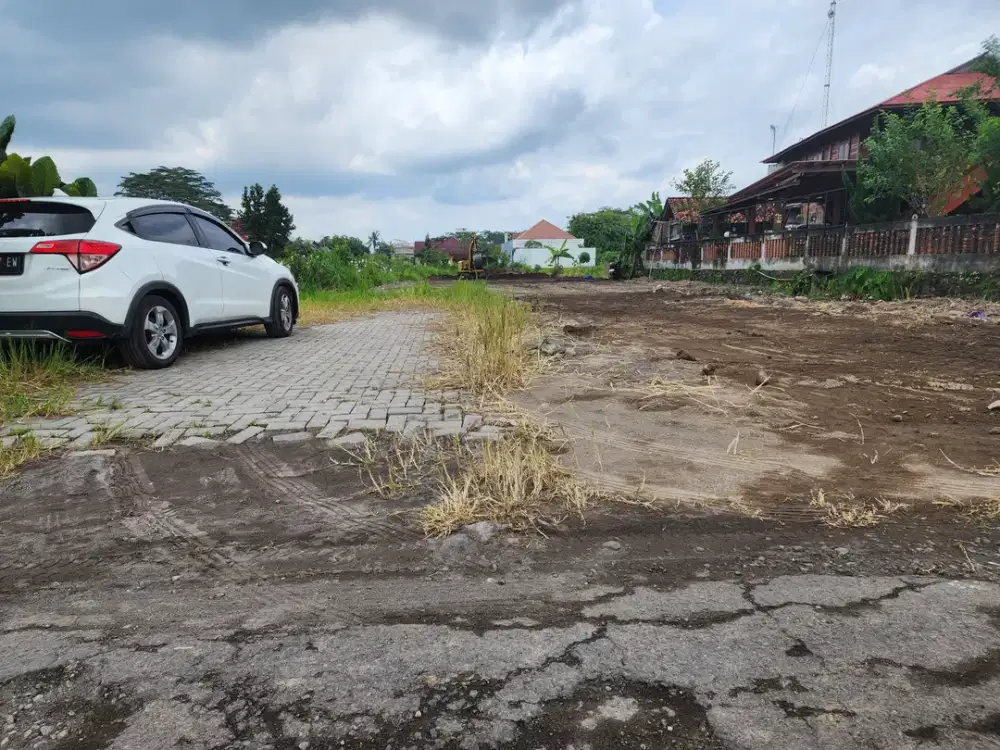 Utara Jalan Damai, tanah Sleman Jogja, dekat Jogja Bay Waterpark