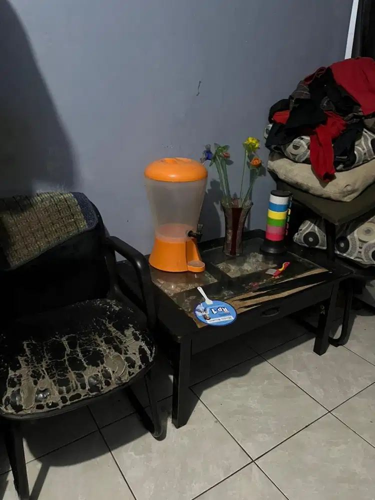 KURSI KANTOR ADA DUA