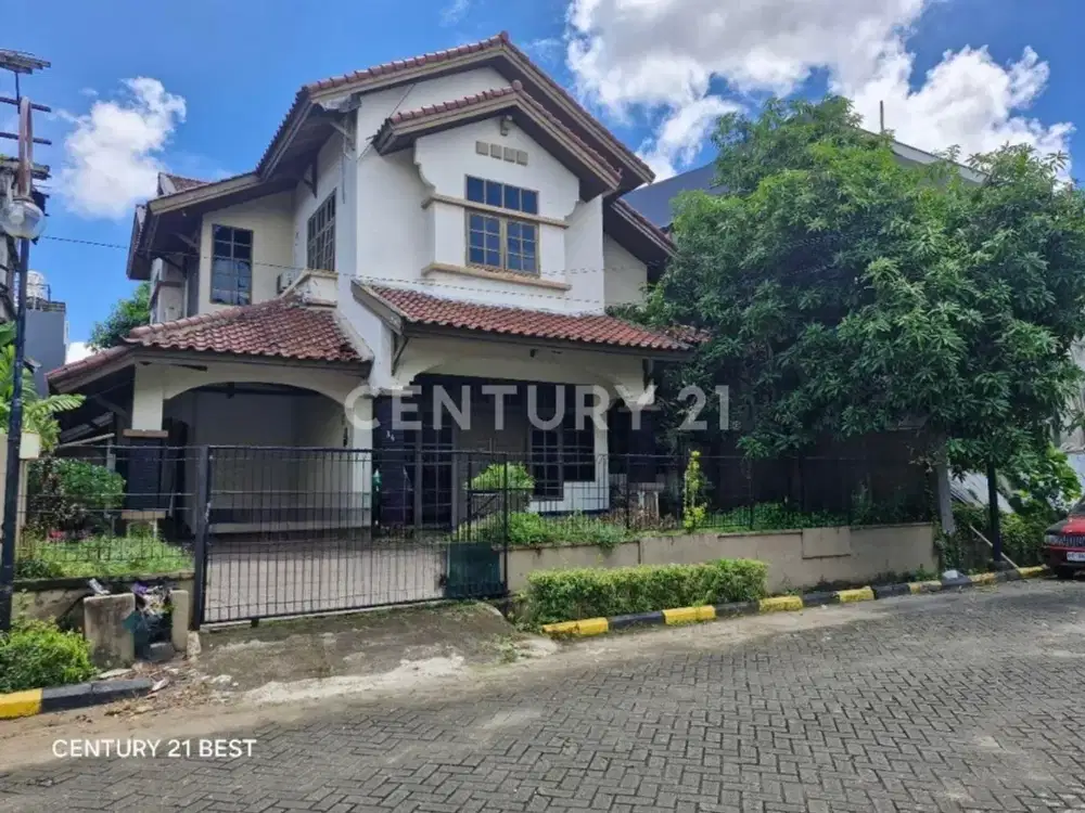 Rumah Luas Dalam Kompleks Lokasi Mewah Di Panakkukang Mas