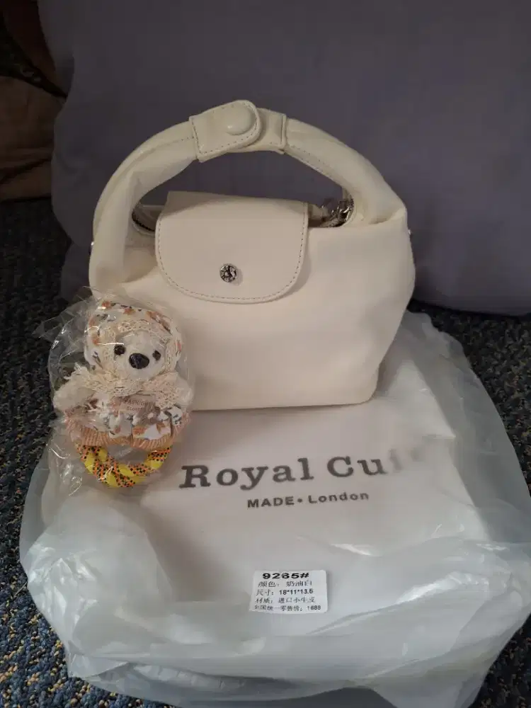 Tas Selempang Wanita