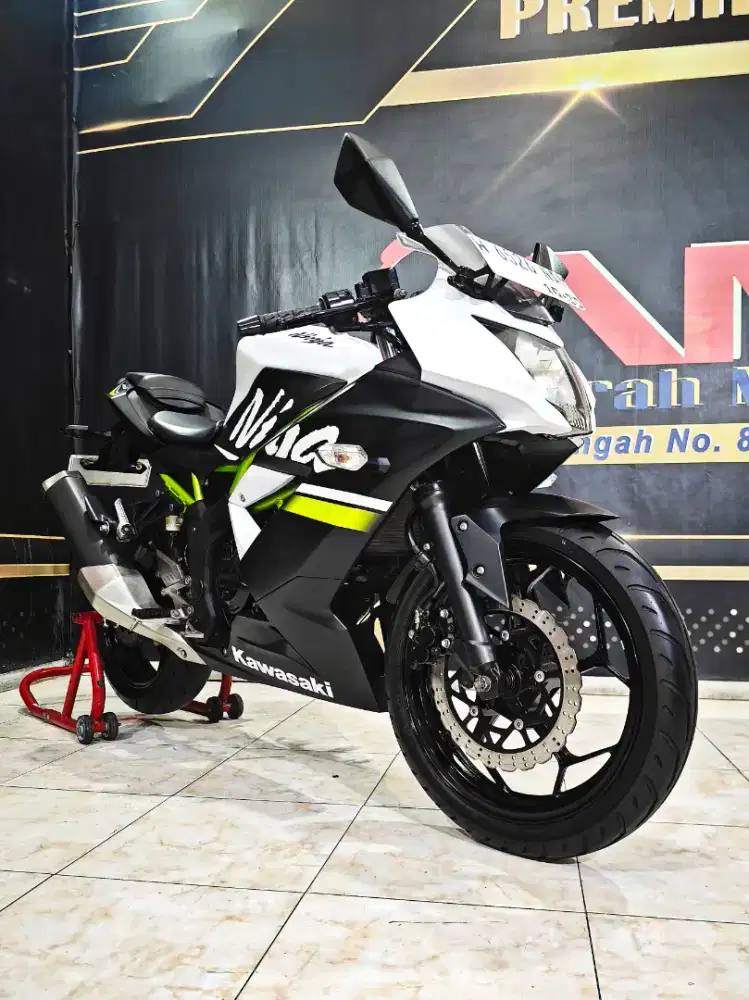 Ninja fi 250 SL mono km.7rb plat baru dp.3jt.Anugerah motor rungkut